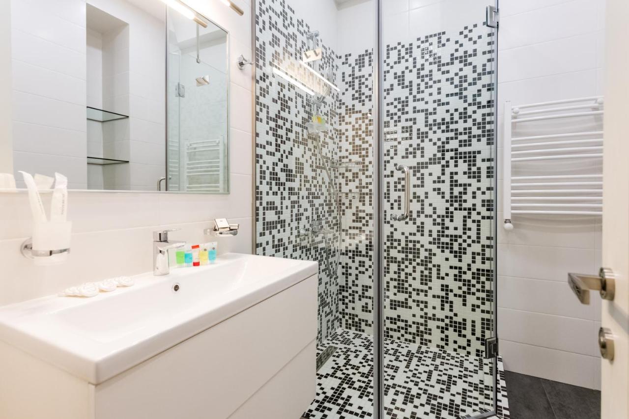 New!-Downtown Apartment Ll Tbilisi Exterior photo