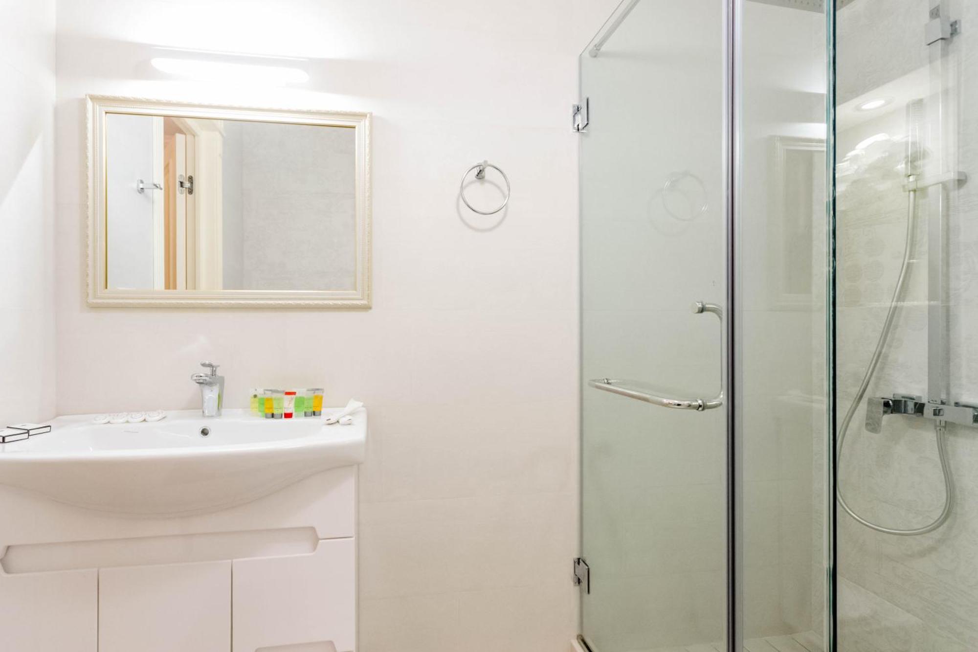 New!-Downtown Apartment Ll Tbilisi Exterior photo